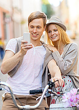 暑假,自行车,爱情,关系,出行,全球定位系统,约会,概念,情侣,智能手机,城市
