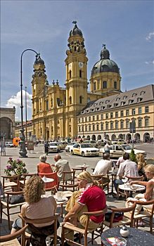 德国,巴伐利亚,上巴伐利亚,国会,院子,花园,咖啡馆,客人,两个女人,坐,阳光,春天,感觉,轻松,娱乐
