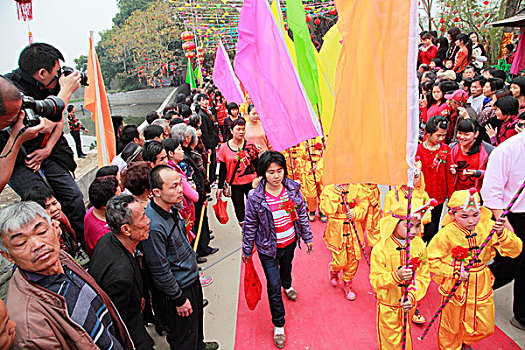 2013年春节广东揭东新亨镇民俗活动