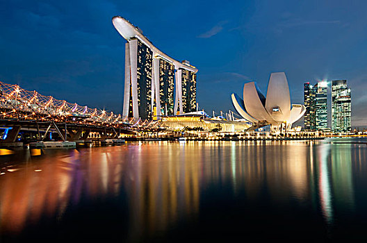 新加坡,码头,湾,沙,酒店,晚上,博物馆,设计,建筑师,螺旋,桥,左边