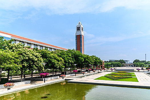 东北师范大学校内建筑景观