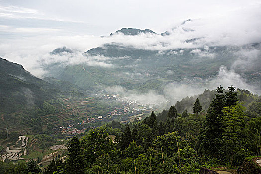 云和山居