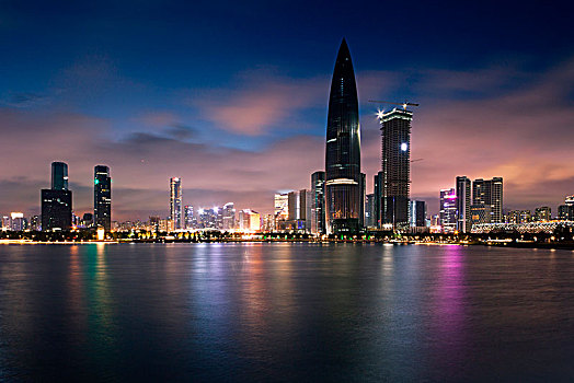 中国广东深圳南山后海湾都市夜景