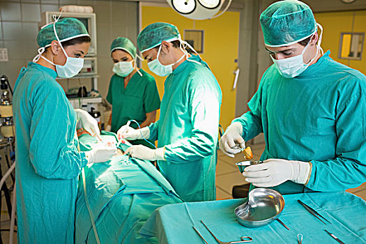 男护士,准备,工具,外科,手术室