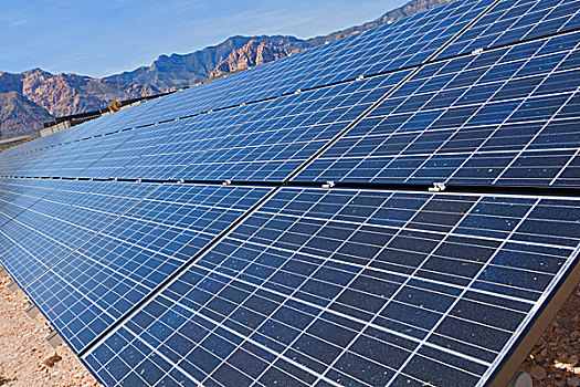 太阳能电池板,莫哈维沙漠