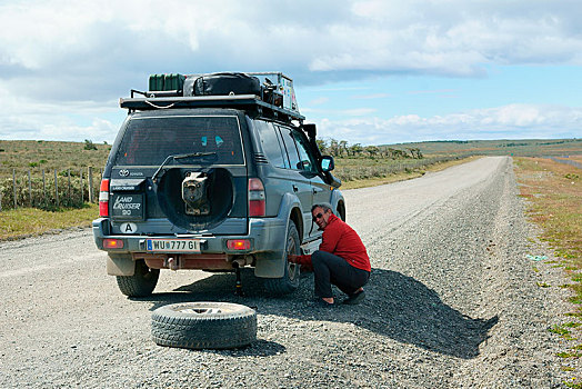 轮胎,损坏,运动型多功能车,靠近,麦哲伦省,巴塔哥尼亚,智利,南美