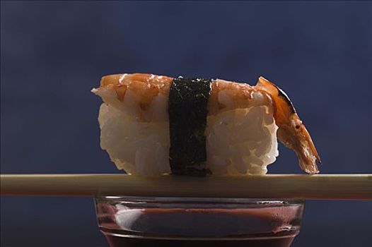 特写,握寿司,筷子,碗,酱油