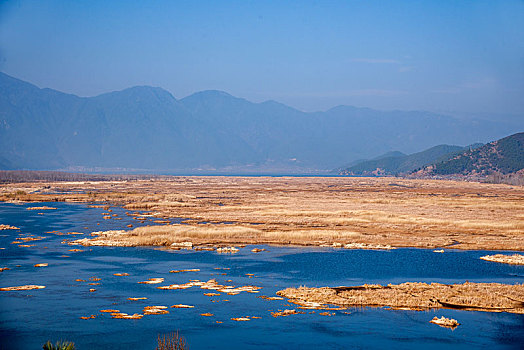 四川省凉山州泸沽湖草海