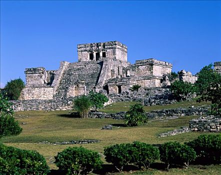 卡斯蒂略金字塔,尤卡坦半岛,墨西哥