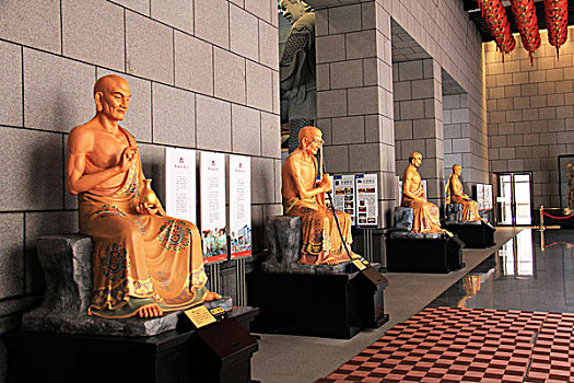 台湾台中禅寺佛像