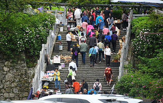 重庆酉阳,乌江画廊精品线路旅游开始升温