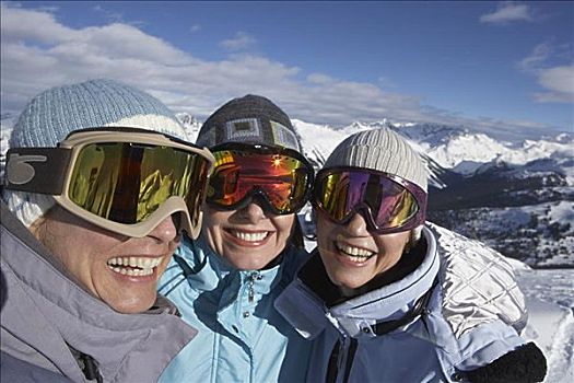 肖像,三个女人,滑雪,山,加拿大