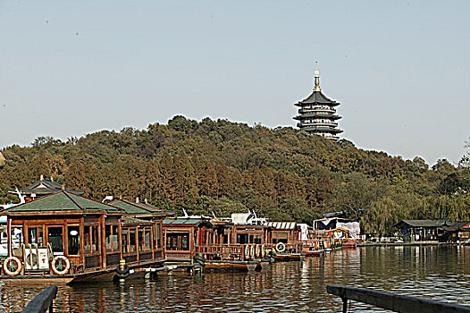 杭州西湖雷峰塔