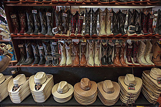 墨西哥,奇瓦瓦州,奇瓦瓦,商店,牛仔,靴子,帽子