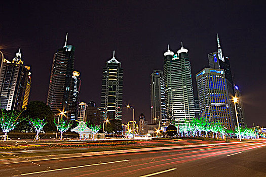 上海浦东陆家嘴的夜景城市风光