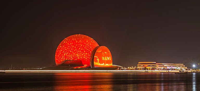 珠海大剧院夜景