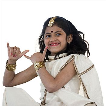 女孩,8-9岁,穿,传统,纱丽,表演,传统舞蹈,棚拍