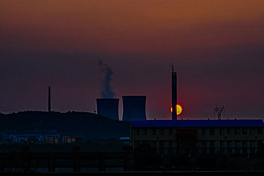 冷却塔,烟囱,建筑群,城市夜景,桥,高楼,河,灯,夜景,蓝天,白云