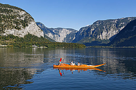 平底船,湖,哈尔斯塔特,看,萨尔茨卡莫古特,世界遗产,上奥地利州,奥地利,欧洲