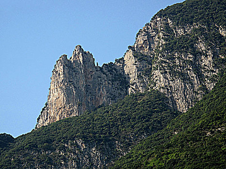 长江三峡神女峰