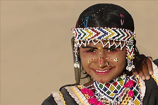 肖像,孩子,沙丘,塔尔沙漠,拉贾斯坦邦,北印度,亚洲
