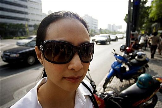泰国,曼谷,泰国人,女人,戴着,墨镜,热闹街道