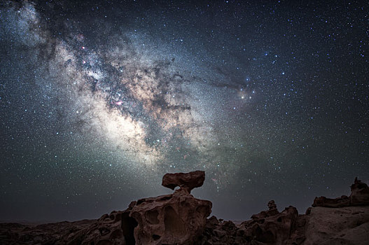 内蒙古海森楚鲁景区星空银河