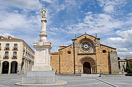 佩特罗,教堂,雕塑,广场,卡斯蒂利亚莱昂,西班牙,欧洲