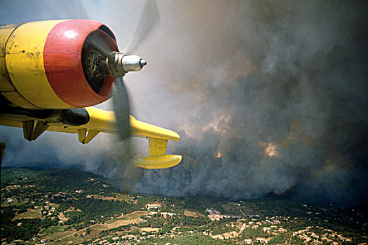 法国,普罗旺斯,水,轰炸机,森林火灾,烟