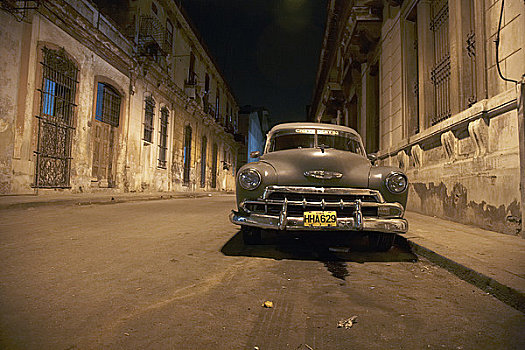 老爷车,小路,哈瓦那,古巴
