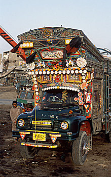 民间艺术,巴基斯坦,乡村,巷道,城市,街道,长途,公路,国家美术馆,墙壁,千变万化,展示,恒动,浩大,卡车