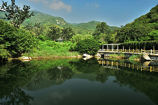 河北省石家庄平山县藤龙山风景区