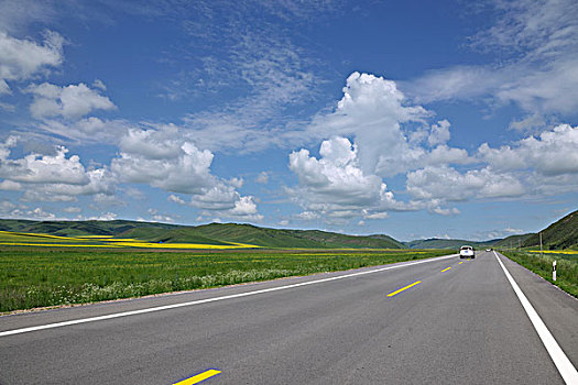 内蒙古科尔沁右翼前旗草原公路