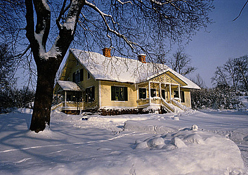 瑞典,积雪,房子,乡村,白天,雪,遮盖,地面