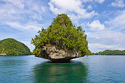 洛克群岛,帕劳,密克罗尼西亚