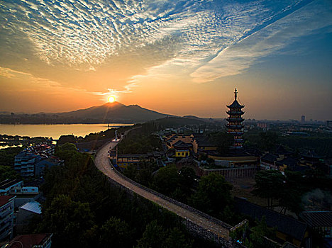 鸡鸣寺