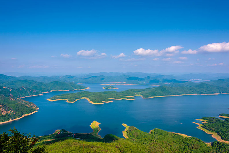 中国辽宁本溪桓仁县桓龙湖水库_高清图片_全景视觉