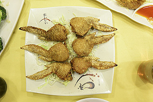 增辉艺厨的饺子酿鸡翼,香港九龙深水埗