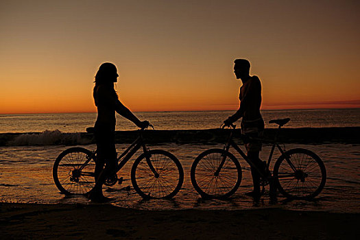 剪影,面对面,自行车,海滩