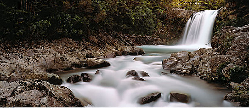 瀑布,东加里罗国家公园,新西兰