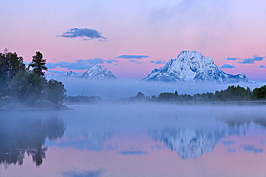 美国,怀俄明,大台顿国家公园,莫兰山,蛇河,前景,日出