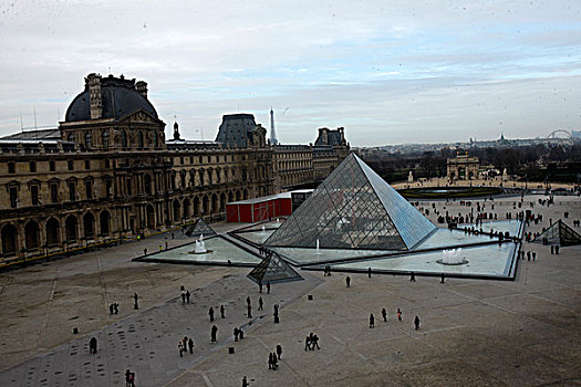 卢浮宫,金字塔,玻璃金字塔