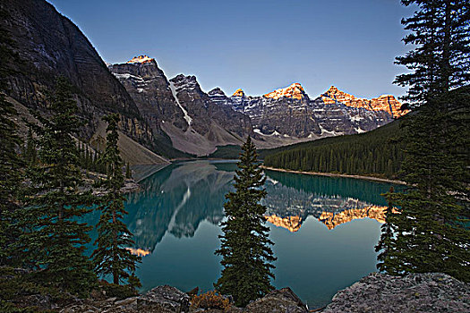 日出,冰碛湖,展示,山,反射,山谷,十峰谷,班芙国家公园,艾伯塔省,加拿大