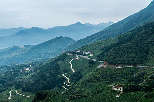 重庆綦江区万盛黑山谷乡村风光