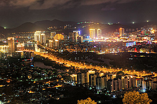 三亚临春岭夜景