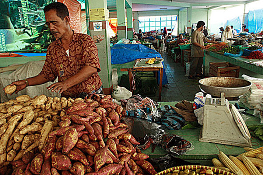 摊贩,销售,甘薯,市场,印度尼西亚,七月,2007年