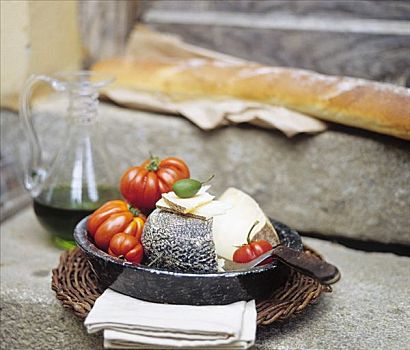 意大利,奶酪,西红柿,橄榄油,白面包