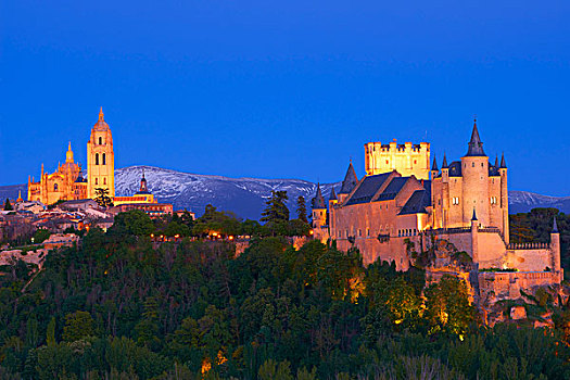 城堡,要塞,大教堂,黄昏,塞戈维亚,区域,卡斯提尔,西班牙,欧洲