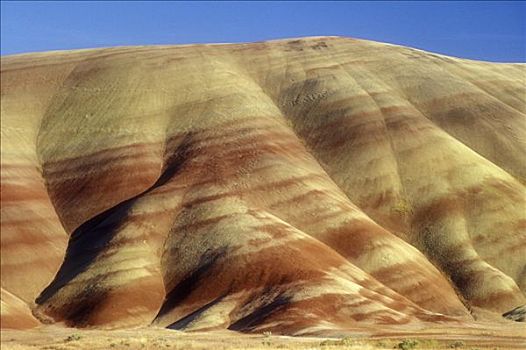 仰视,山,画岭,约翰时代化石床国家纪念公园,俄勒冈,美国