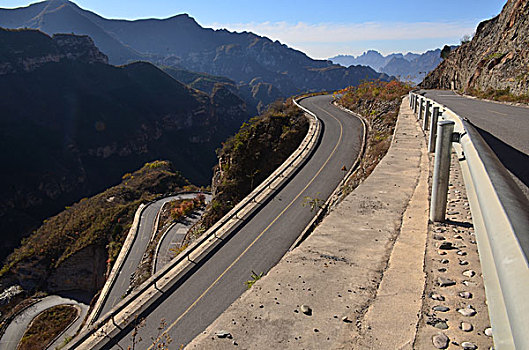 盘山公路